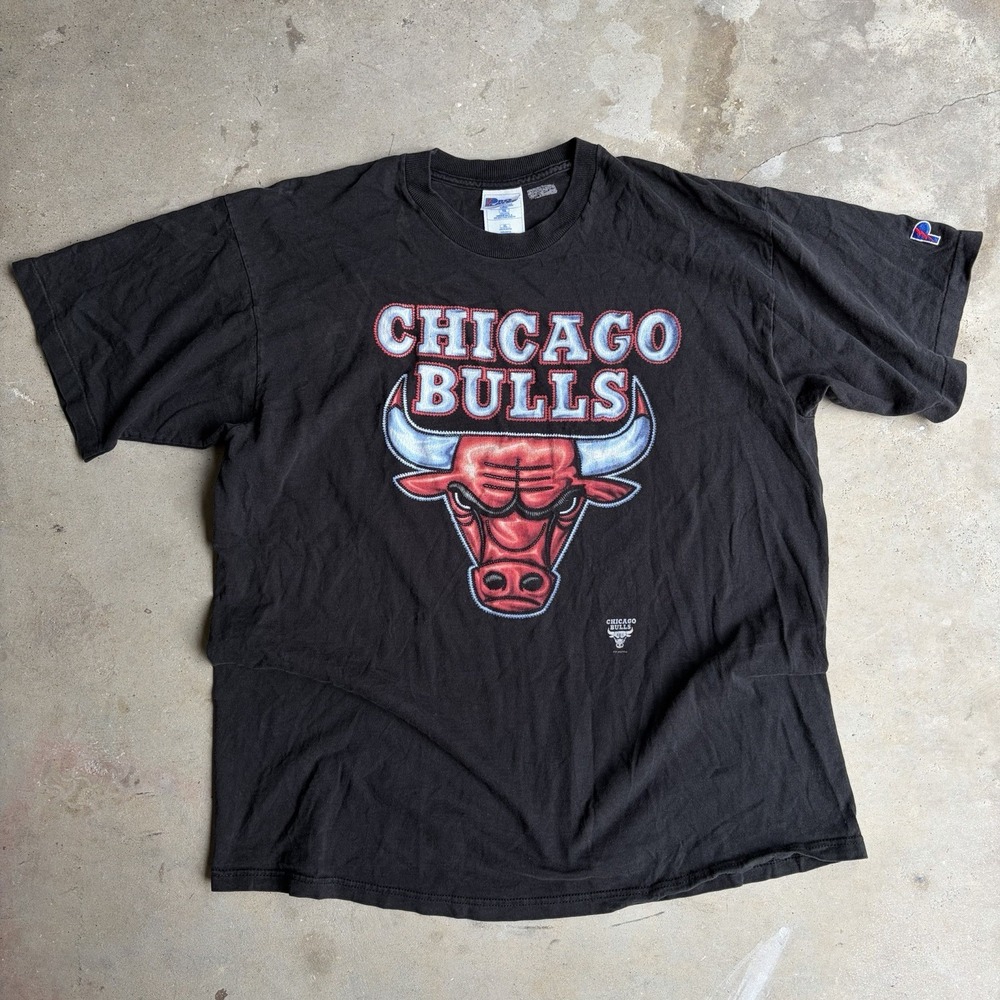 Vintage Chicago Bulls T Shirt XL Pro Player USA Single Stitch Black Graphic Tee